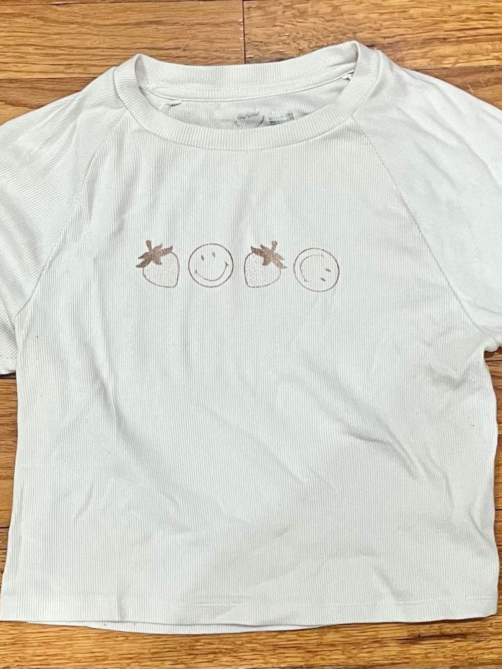aerie White Short Sleeve Tee with Brown Smile & Strawberry Graphic